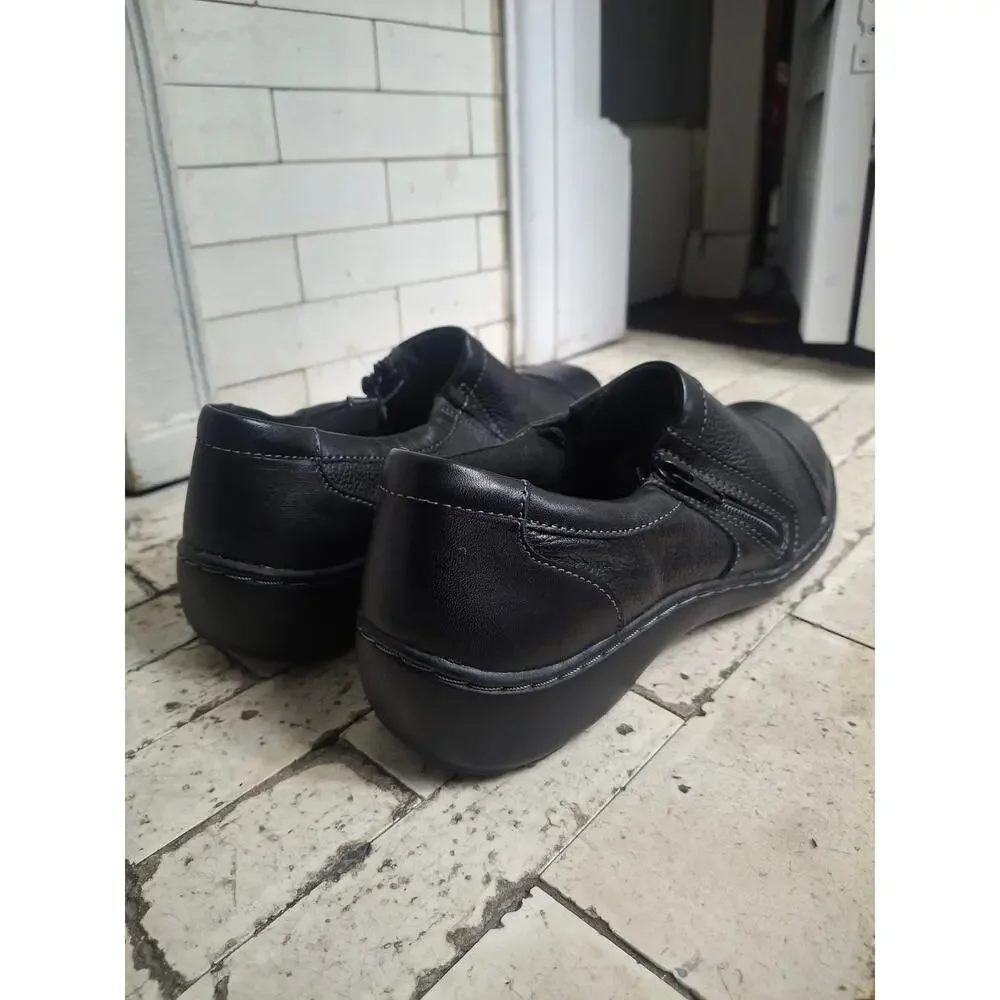 Clarks Bendables Cora Giny Black Leather Side Zip Loafers Shoes Size 8